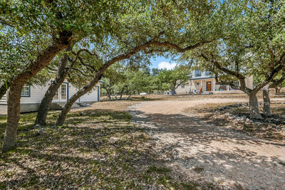 401 N RAINBOW RANCH Rd — photo 4