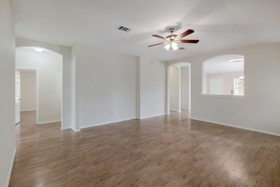 1014 W South St — photo 4