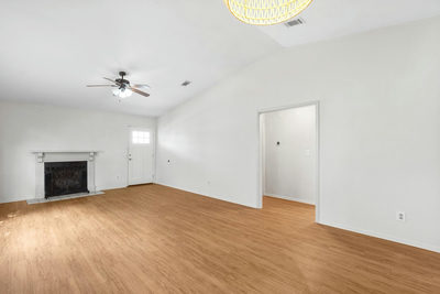 1604 Mill St #B — photo 4
