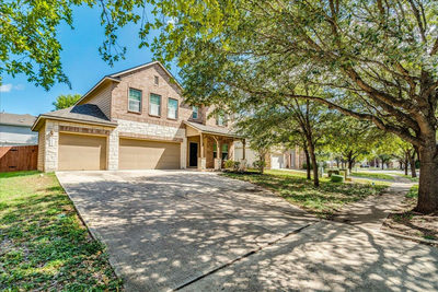 809 Hometown Pkwy — photo 3
