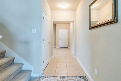 809 Hometown Pkwy — photo 5