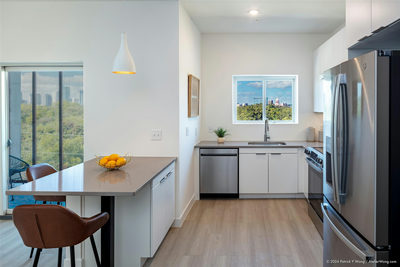 1309 Chicon St #503 — photo 2