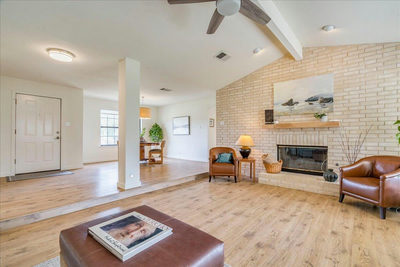 123 Primrose Dr — photo 2