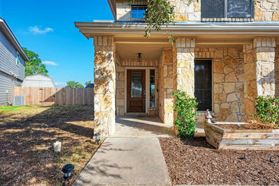 1312 Knippa Cv — photo 2