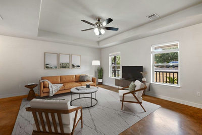 604 Whispering Hollow Cir — photo 3