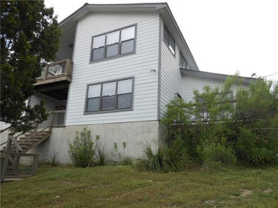 400 Eagles Nest Dr — photo 3
