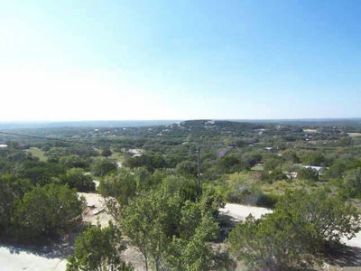 400 Eagles Nest Dr — photo 2