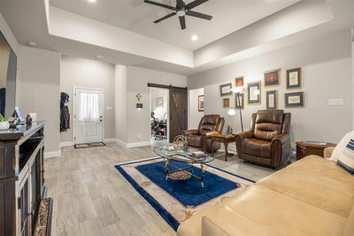 202 ROY NICHOLS DR — photo 5