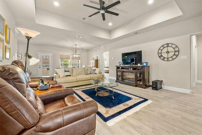 202 ROY NICHOLS DR — photo 4