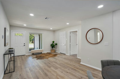 8303 Briarwood Ln — photo 5