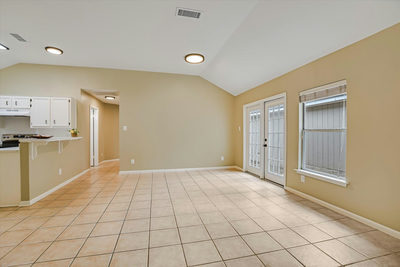 2157 Redwing Way — photo 5