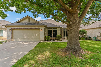 302 Brazos Dr — photo 2
