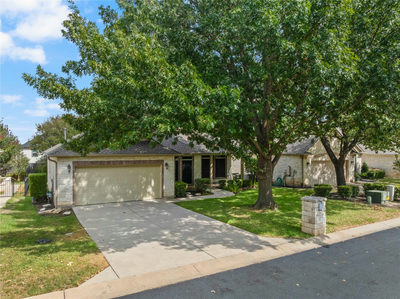 302 Brazos Dr — photo 4
