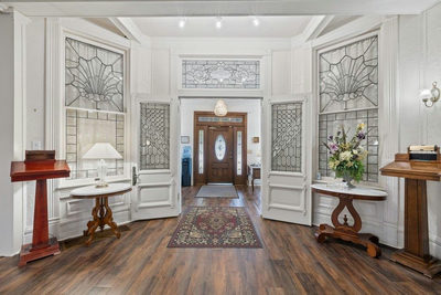 503 Talbot St — photo 4