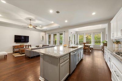 953 Catalina Ln — photo 3