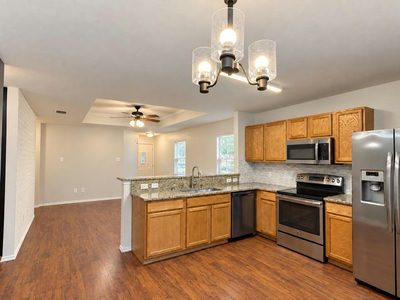 3309 Crownover St — photo 4