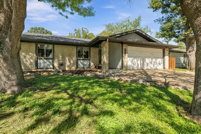 6504 Sunnysky Way — photo 2