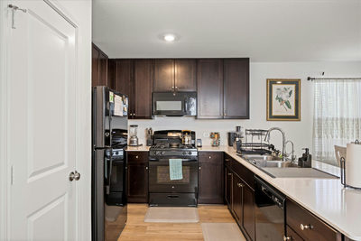 36 Trinity Cir — photo 3
