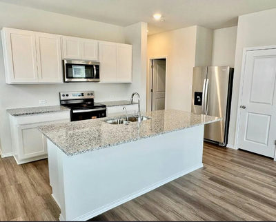 135 Calcite Rd — photo 2