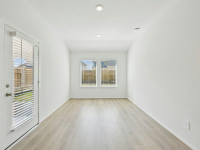 12421 Saint Thomas Dr — photo 2