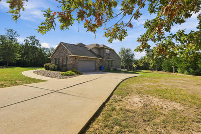 245 Chisholm Trl — photo 4
