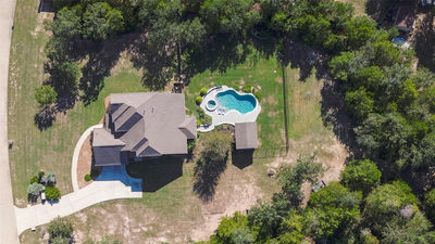 245 Chisholm Trl — photo 2