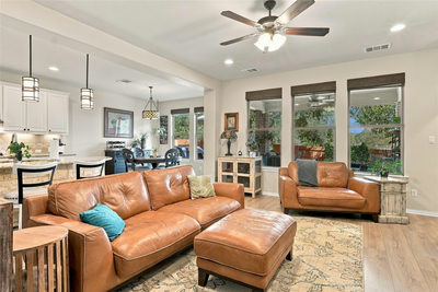 320 Fort Cobb Way — photo 3