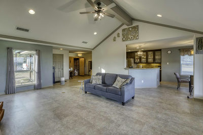2400 County Road 330 — photo 4