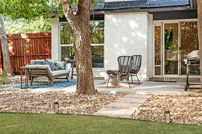 1415 Mearns Meadow Blvd — photo 3