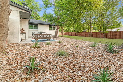 1415 Mearns Meadow Blvd — photo 5
