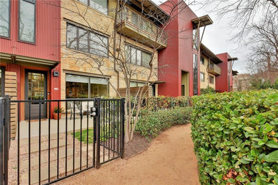 3200 Grandview St #3 — photo 2