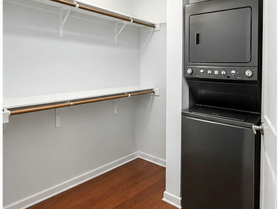 2931 E 12th St #200 — photo 4