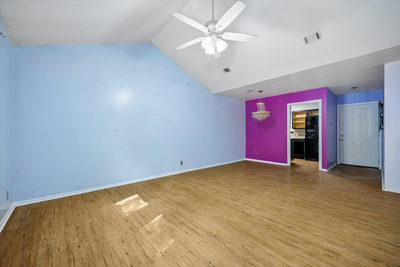 6009 LEISURE RUN Rd — photo 5
