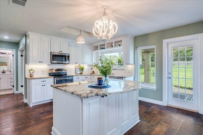 200 S Prairie Ln — photo 2