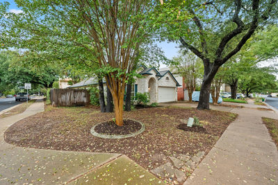 2931 Cohoba Dr — photo 2