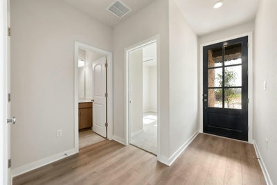 140 Arlington Park Loop — photo 4