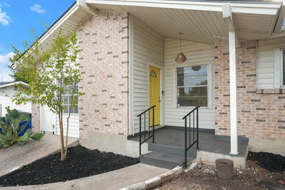 1803 Elmira Rd — photo 4