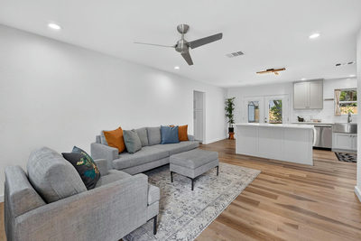 204 Chippendale Ave — photo 3