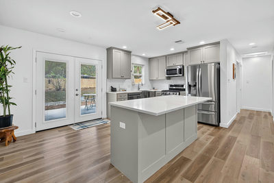 204 Chippendale Ave — photo 5