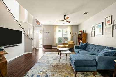 537 Somerset Rd — photo 3