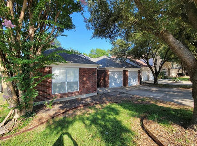 11314 FAIR HOLLOW DR Dr — photo 2