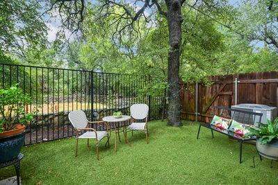 4323 Spicewood Springs Rd #10 — photo 2