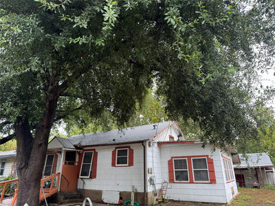 1115 Kirk Ave — photo 2