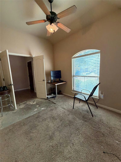 2316 Dovetail St — photo 3