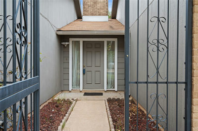 6901 Greycloud Dr — photo 4