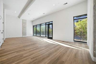 4315 S Congress Ave #104 — photo 2