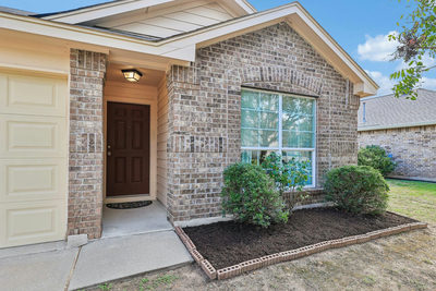 304 Grutsch Dr — photo 3