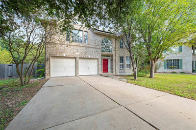 106 Reinhardt Ct — photo 2