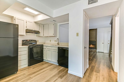 430 Chisholm Valley Dr — photo 3