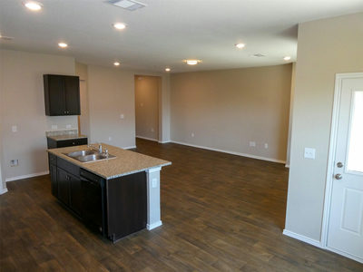 6009 RODERICK Dr — photo 5